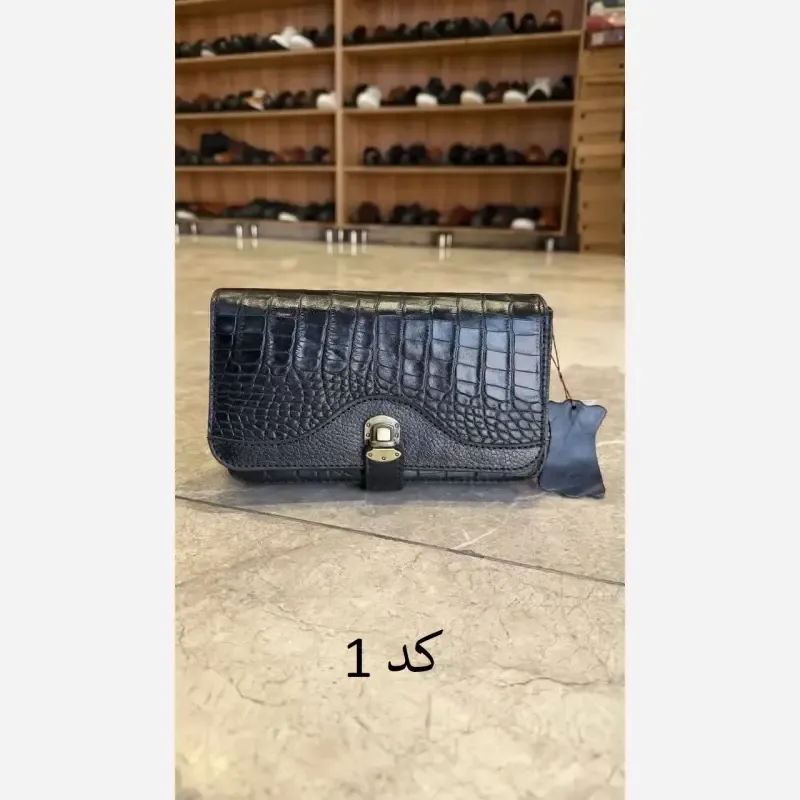 کیف اقتصادی باربی چرم طبیعی ابعاد 20 در 12 - تصویر 3
